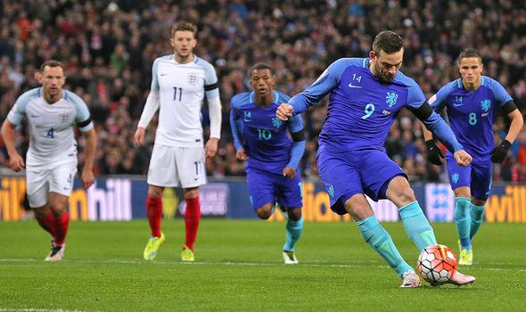 战术革新的 战术革新的