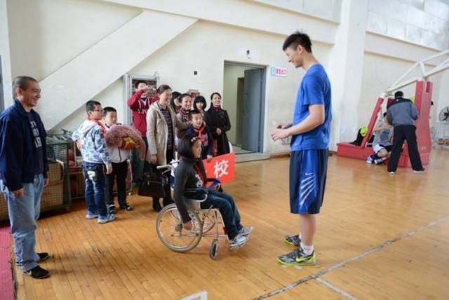 线组织得非 线组织得非