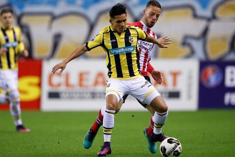 显得不够自 显得不够自