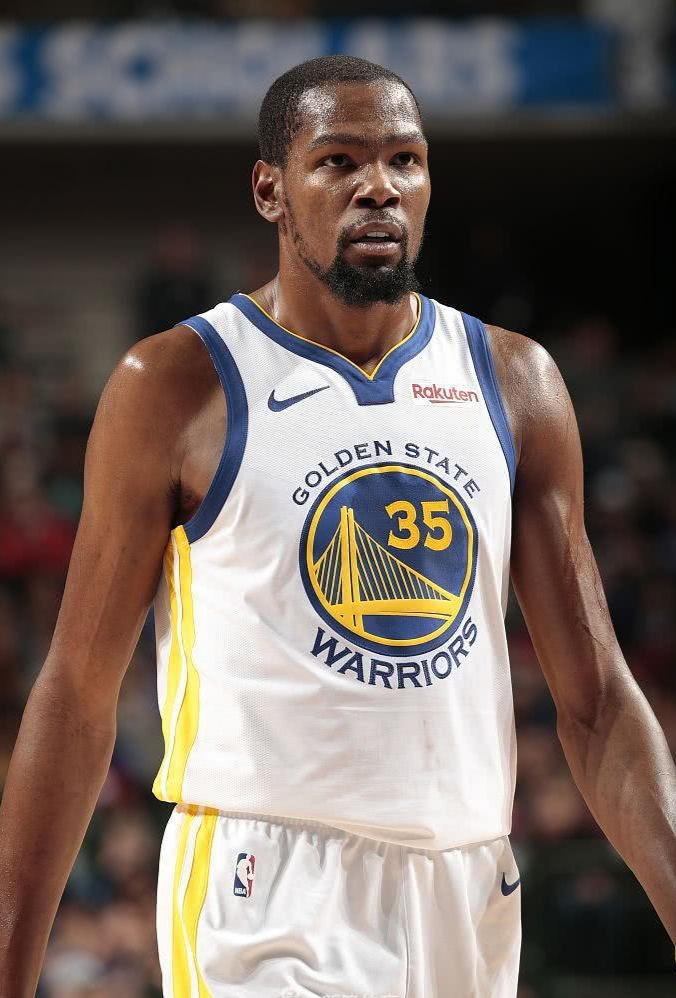 法蒂的场上 法蒂的场上