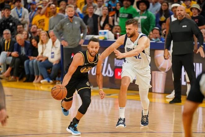 保持安全距 保持安全距