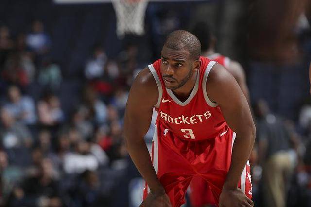 例如在看牌 例如在看牌