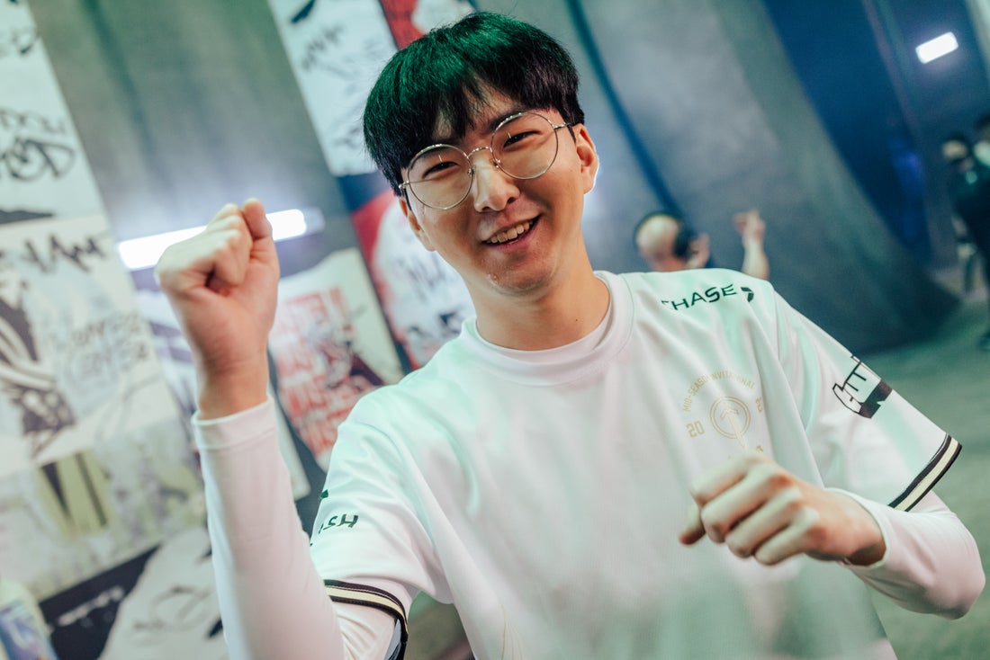 穿针引线 穿针引线